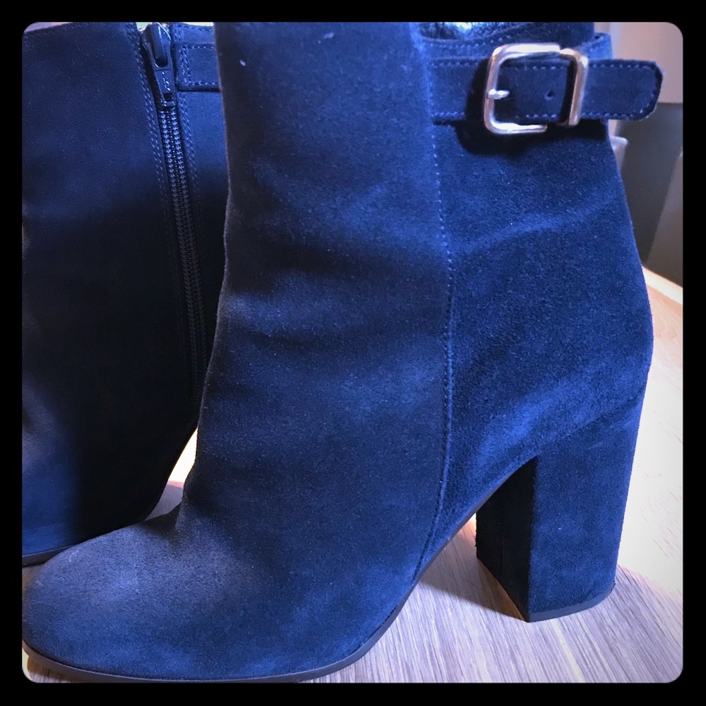 Beautiful midnight blue J. Crew Barrett Bootie